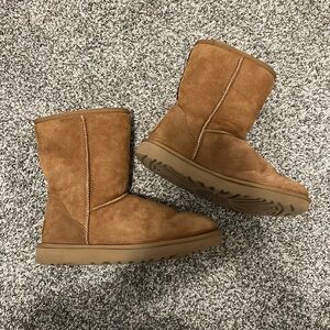 Uggs size 8